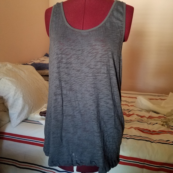 PINK Victoria's Secret Tops - VS Pink burnout tank sL